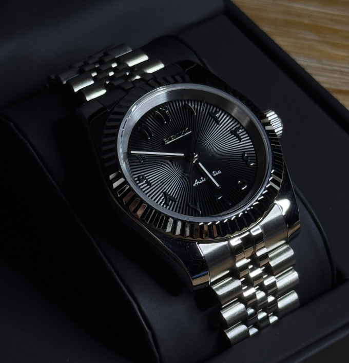 Seiko Mod Datejust Arabic Dial Noire Sans Date